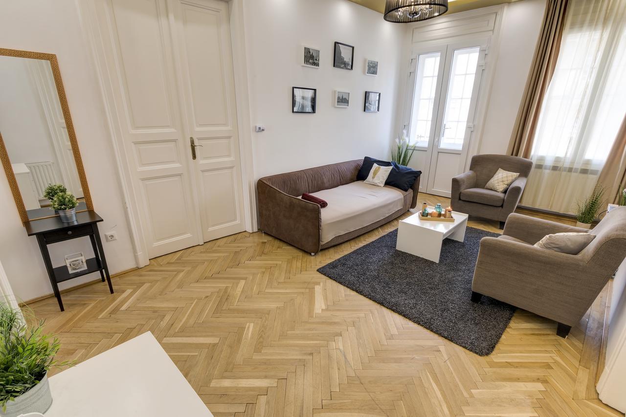 Real Apartments Zoltan 布达佩斯 外观 照片