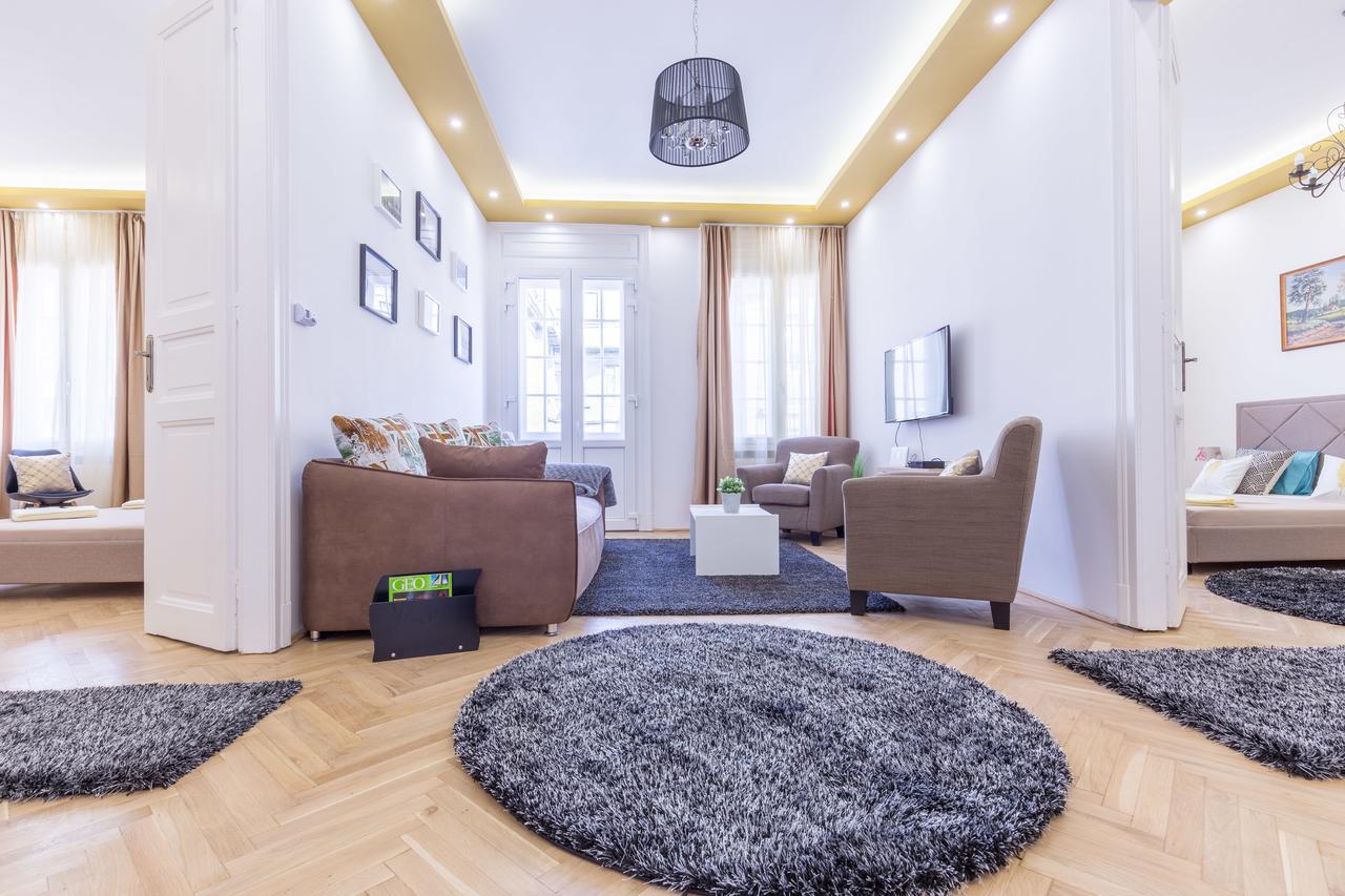 Real Apartments Zoltan 布达佩斯 外观 照片